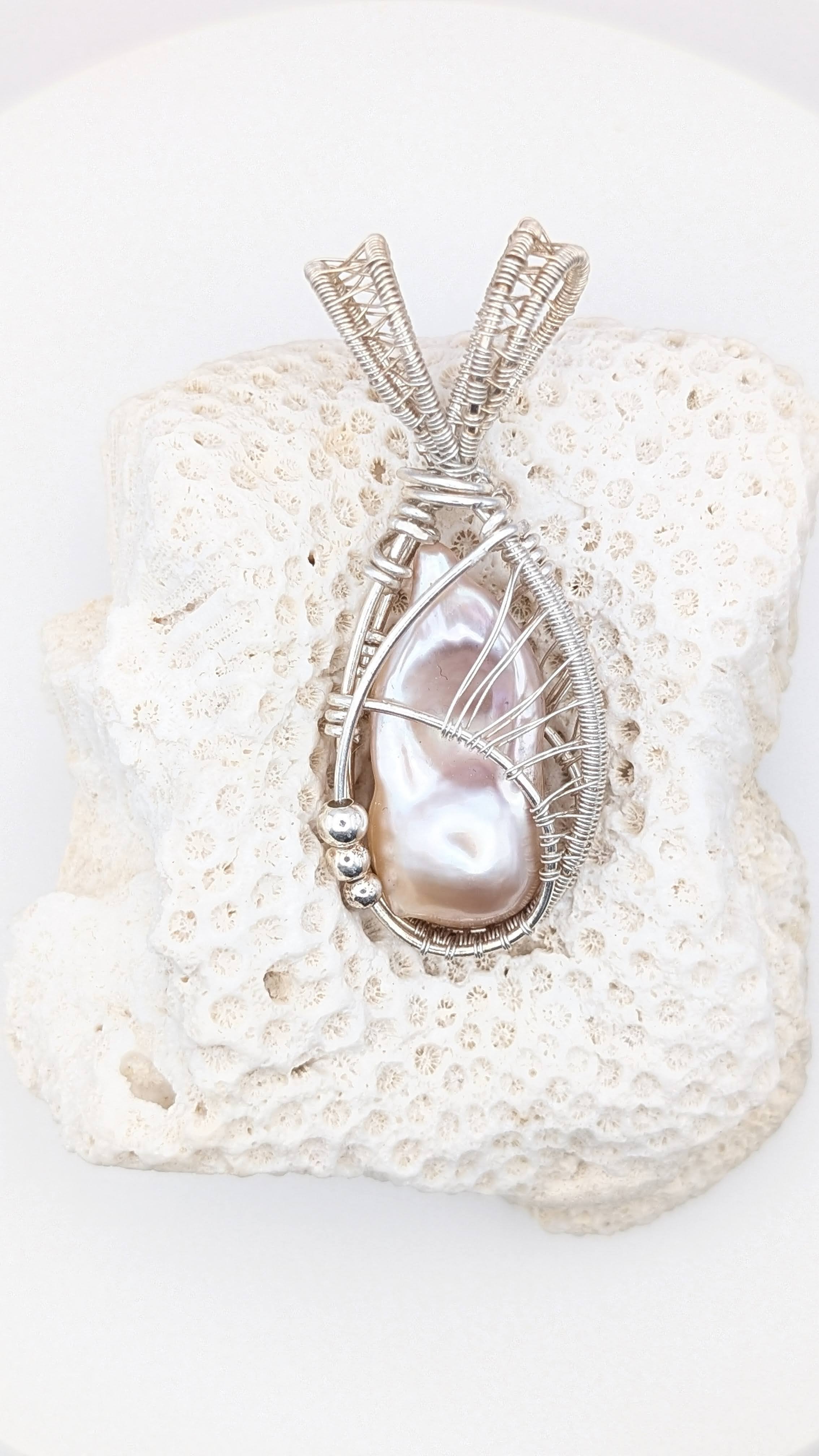 Moonlit Tide Pearl Pendant